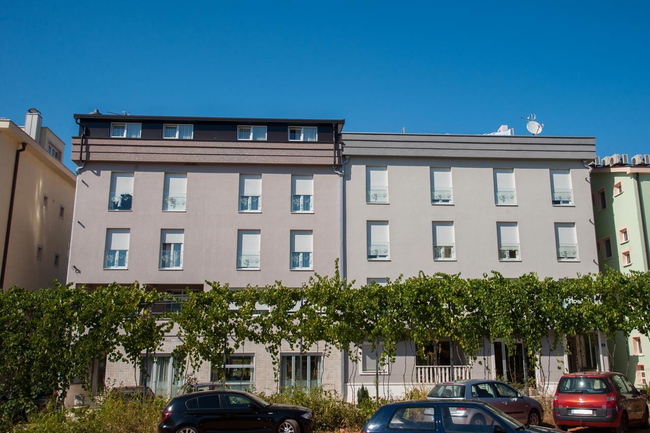 Hotel Glorija Međugorje Kültér fotó